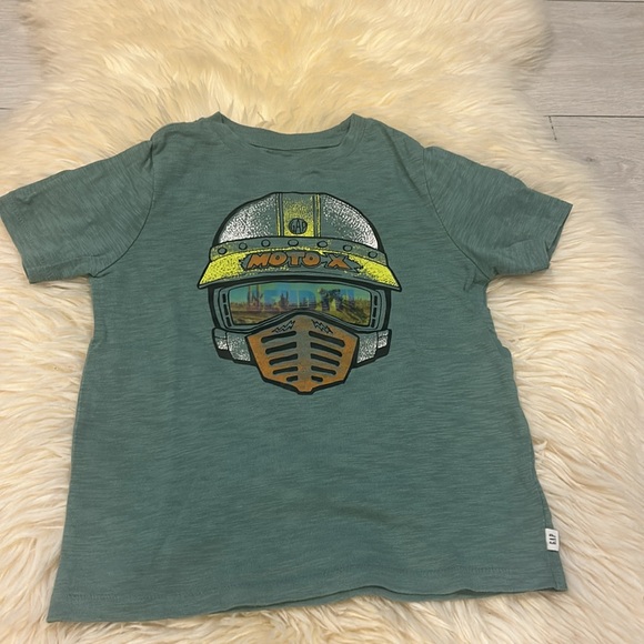 Nike GAP H&M OshKosh T-Shirt 4 Pack Bundle in Black Gray & Green Size 3-4T - Picture 6 of 14